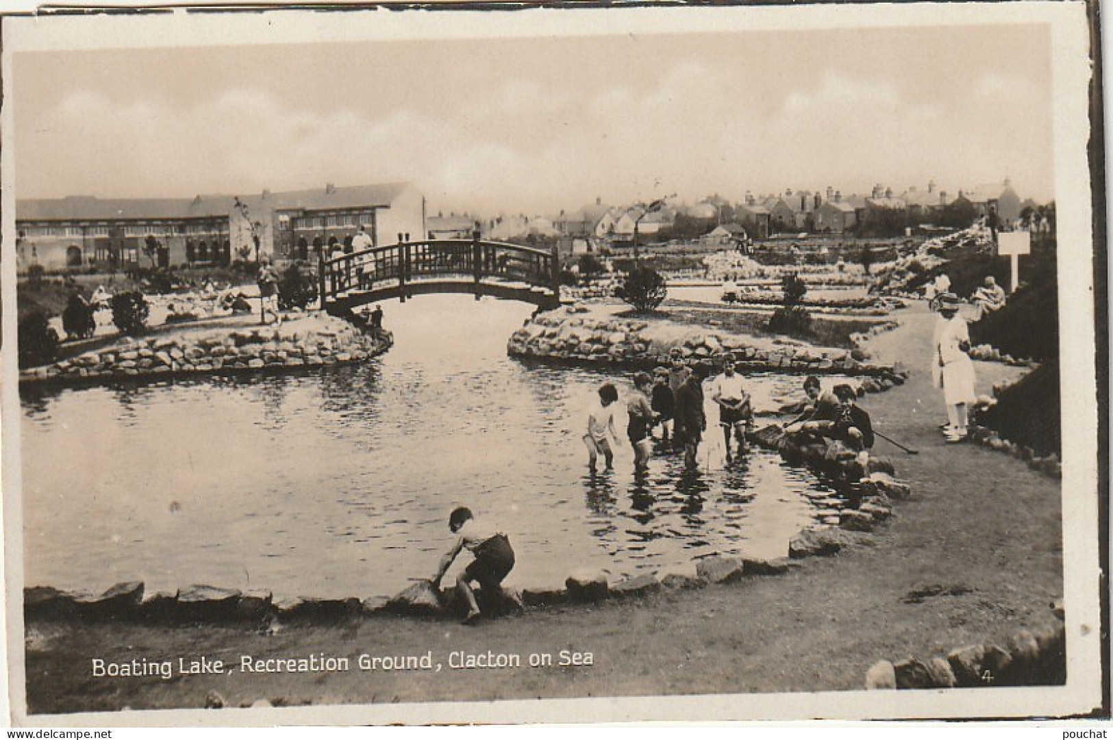 OP Nw34- CLACTON ON SEA ( ENGLAND ) - BOATING LAKE - RECREATION GROUND - CHILDREN  - 2 SCANS - Clacton On Sea