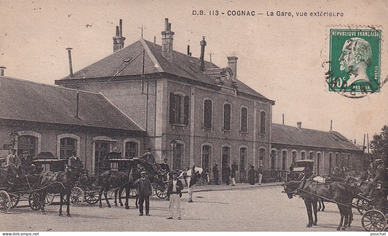 MO 32-(16) COGNAC - LA GARE - VUE EXTERIEURE - ANIMATION - ATTELAGES - Cognac