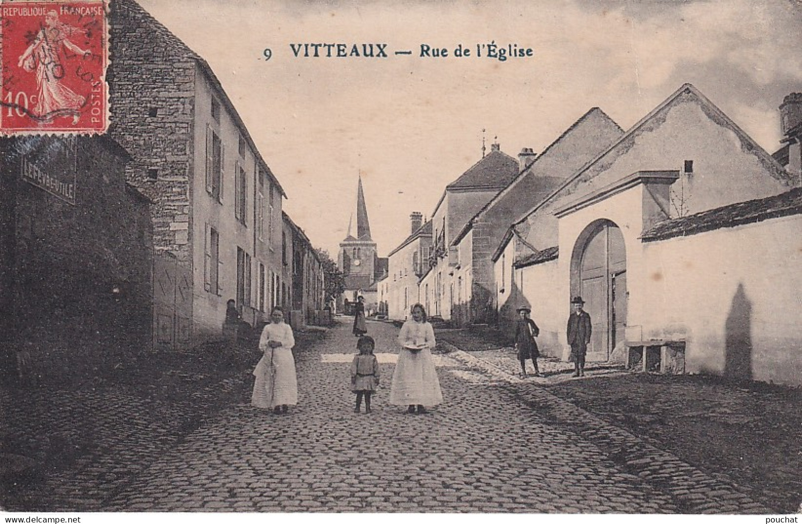 OP 42-(21) VITTEAUX - RUE DE L'EGLISE - ANIMATION - FILLETTES , VILLAGEOIS - Sonstige & Ohne Zuordnung