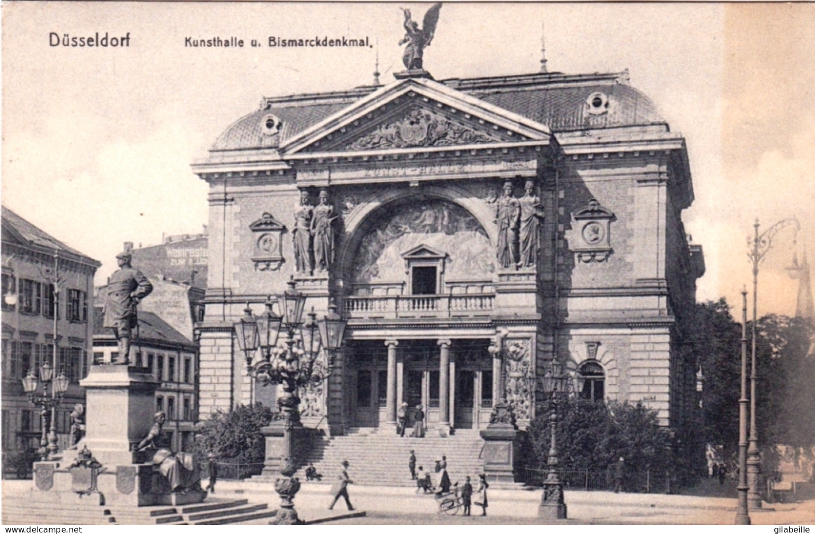 DUSSELDORF - Kunsthalle U Bismarckdenkmal - Duesseldorf