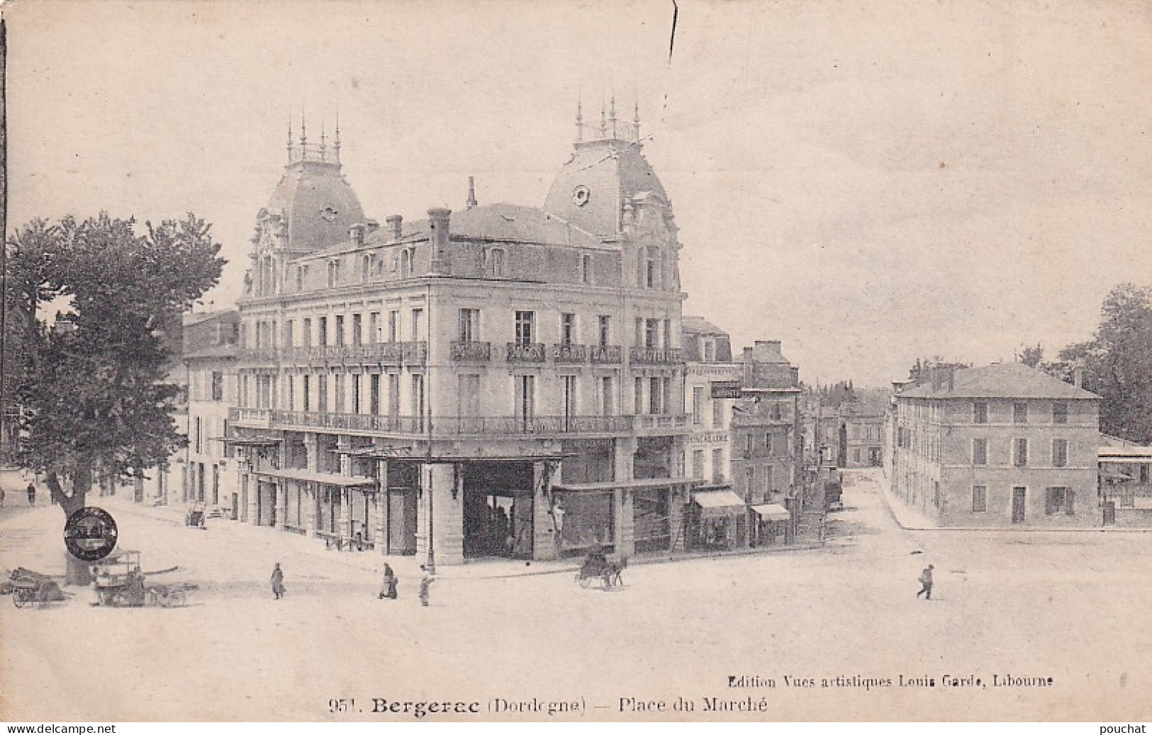 OP 46-(24) BERGERAC - PLACE DU MARCHE - VUE GENERALE - Bergerac