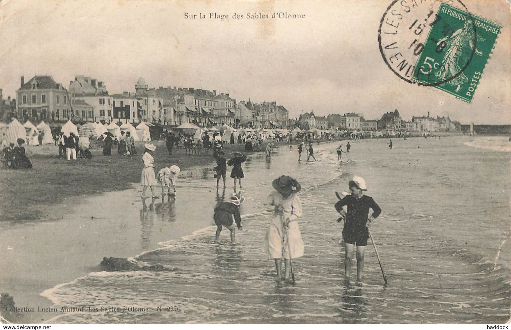 LES SABLES D'OLONNE : SUR LA PLAGE - Sables D'Olonne