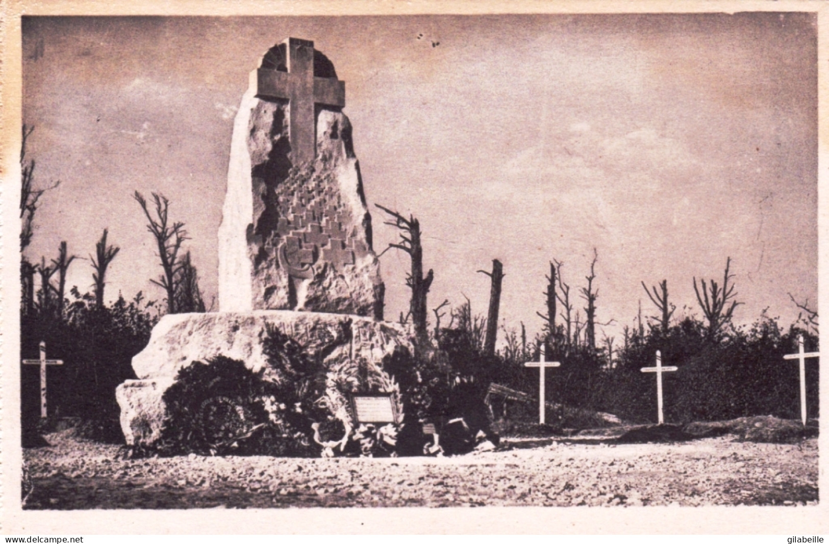 55 - Bataille De VERDUN - Monument Elevé Au Bois Des Caures A La Memeoire Du Colonel Driant - Verdun