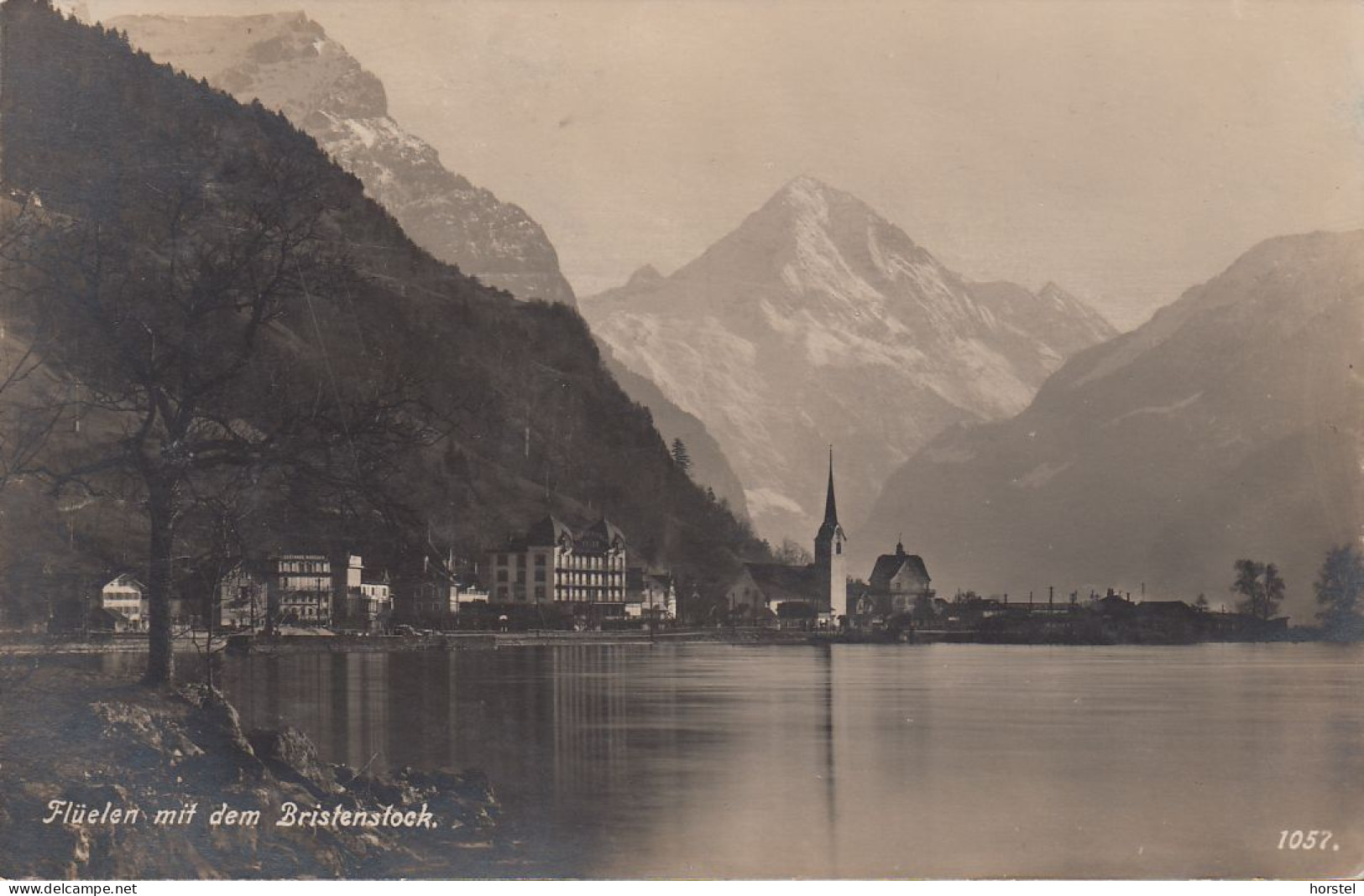 Schweiz - 6454 Flüelen - Alte Ortsansicht Mit KIrche Und Bristenstock - Nice Stamp (1924) - Flüelen