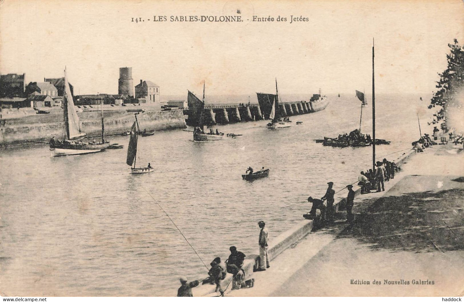 LES SABLES D'OLONNE : ENTREE DES JETEES - Sables D'Olonne