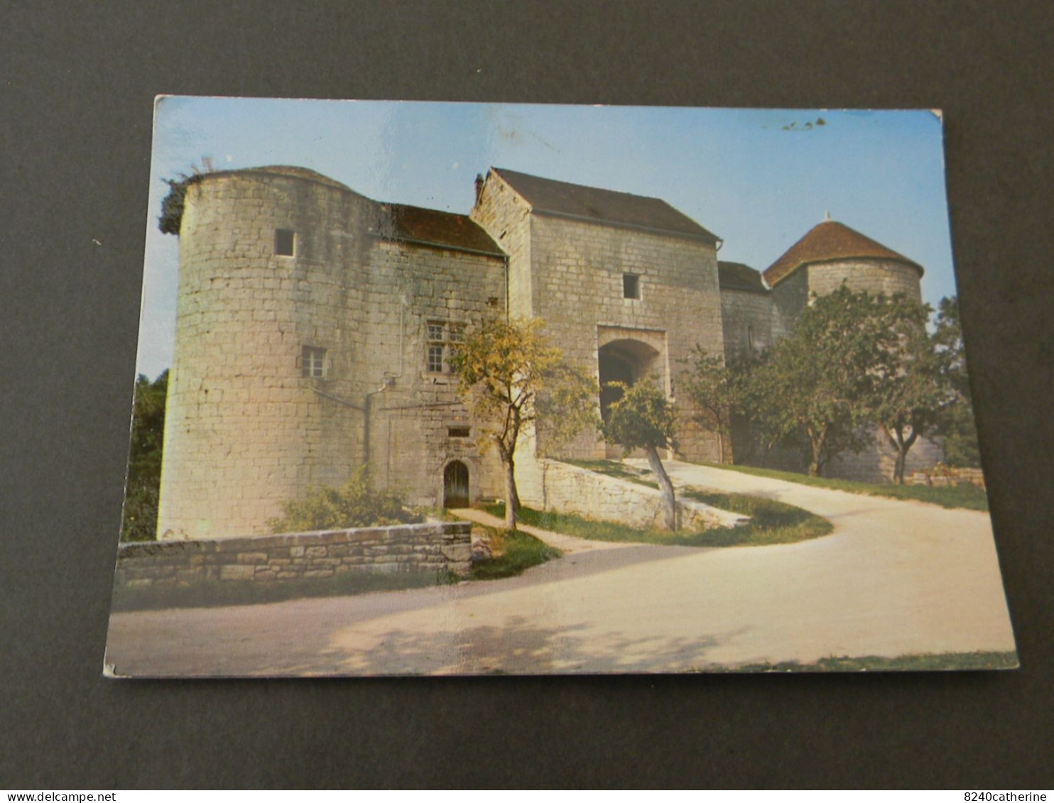 Cpsm De POUILLY-EN-AUXOIS. Château De Mont Saint-Jean. XIIème Siècle. - Sonstige & Ohne Zuordnung