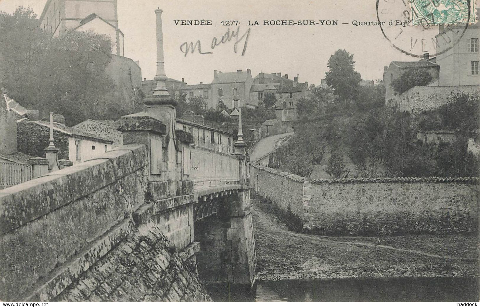 LA ROCHE SUR YON : QUARTIER D'EQUEBOUILLE - La Roche Sur Yon