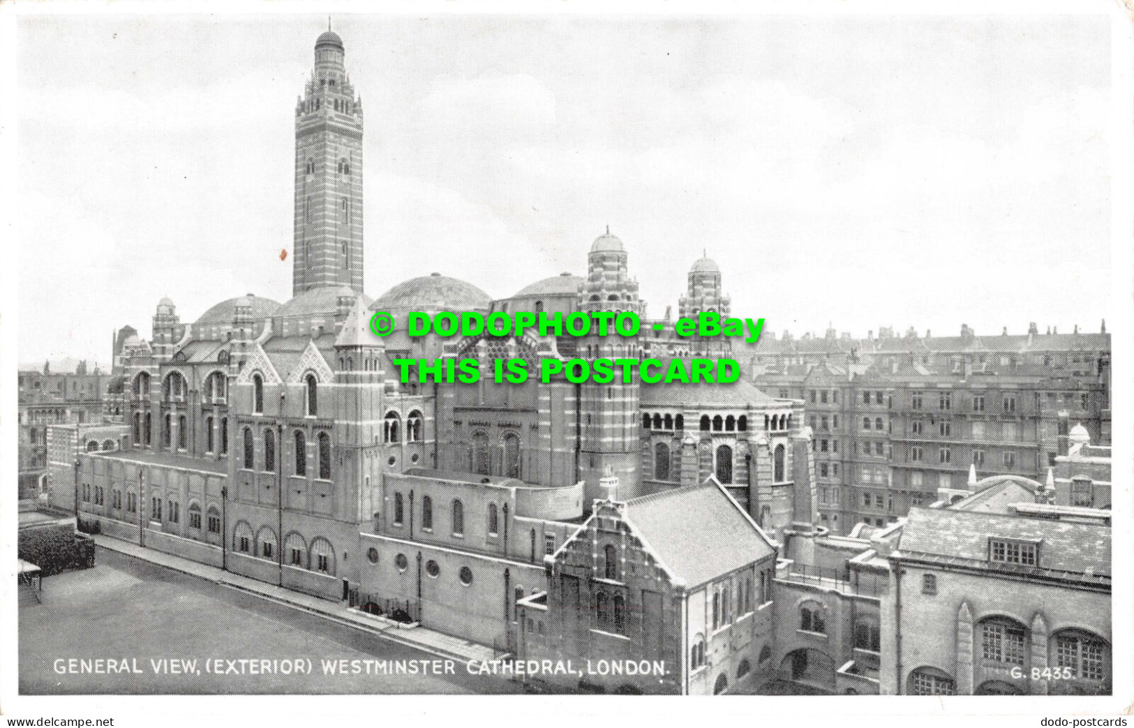 R549259 London. General View. Exterior. Westminster Cathedral. Valentine. Silver - Sonstige & Ohne Zuordnung