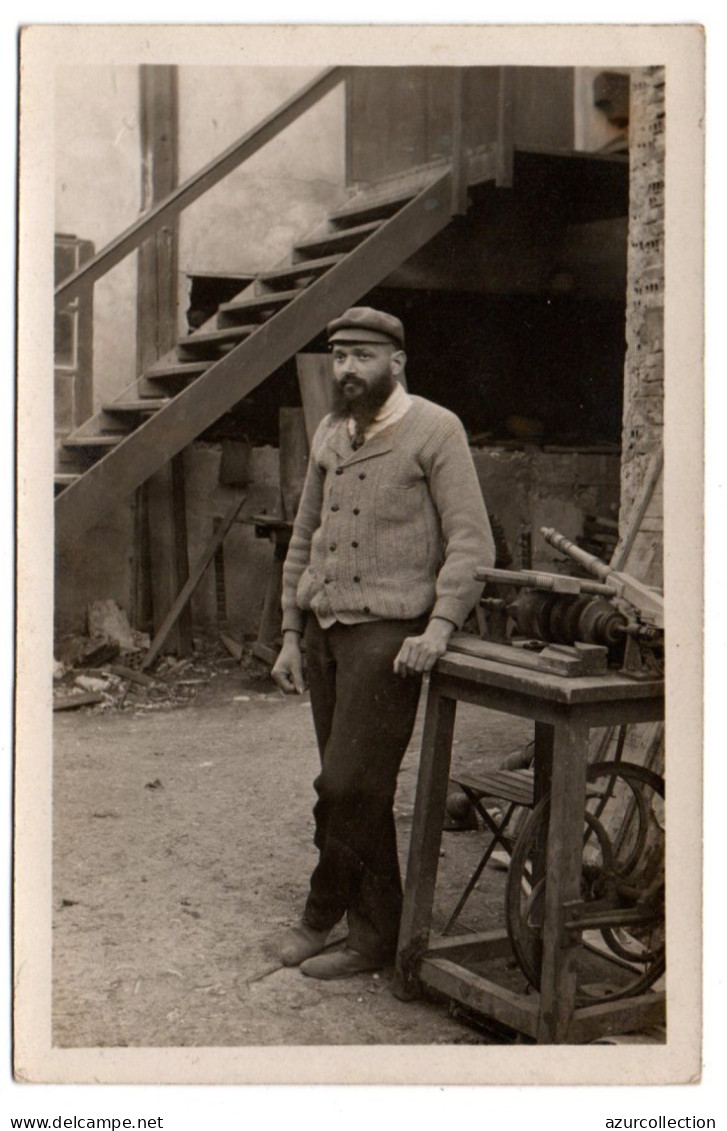 Intérieur D'atelier De Menuiserie. Carte Photo Animée Non Située - Craft