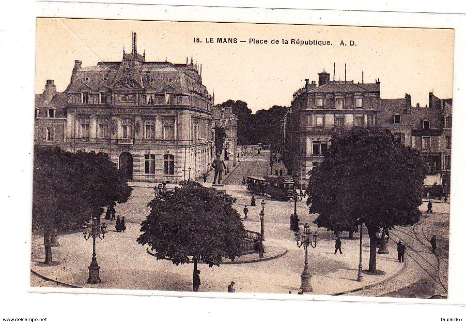 Le Mans Place De La République - Le Mans