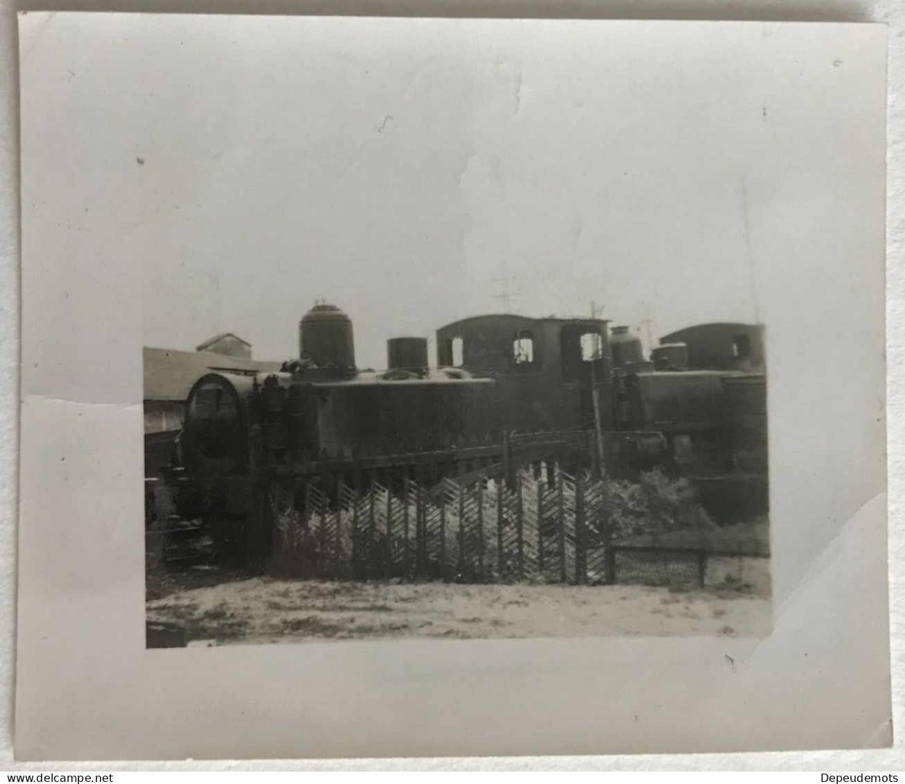 Photo Ancienne - Snapshot - Train - Locomotive - Chantier De Démolition De BÈGLES - Ferroviaire - Chemin De Fer - VFDM - Eisenbahnen