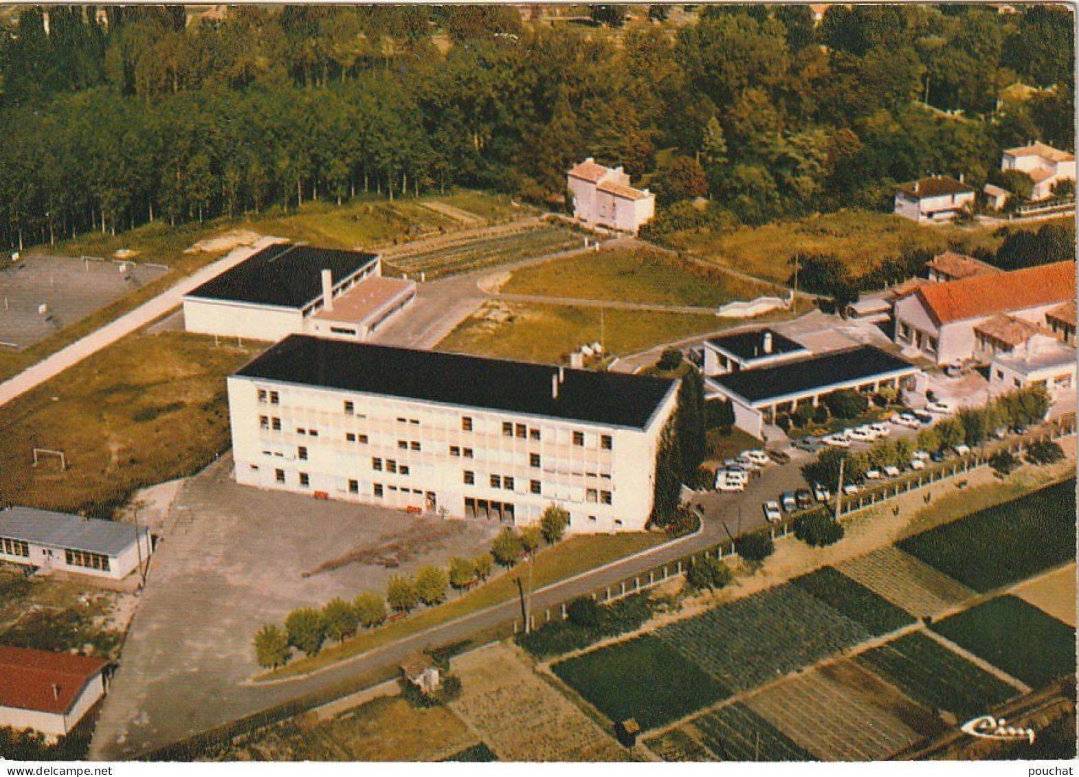 QU 4-(24) EYMET - LE COLLEGE D' ENSEIGNEMENT SECONDAIRE - VUE AERIENNE - CARTE COULEURS - 2 SCANS - Autres & Non Classés