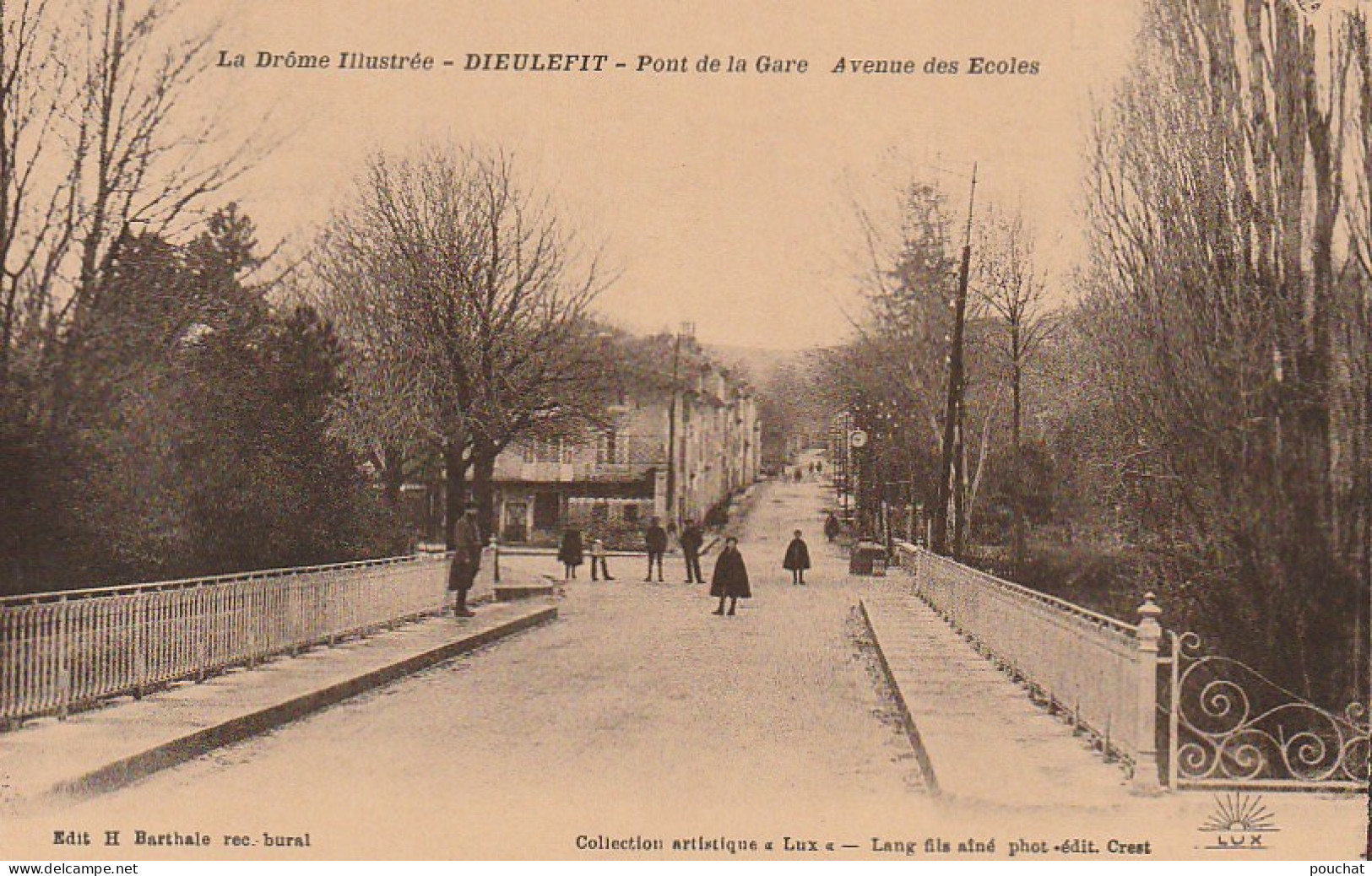 QU 6-(26) DIEULEFIT - PONT DE LA GARE - AVENUE DES ECOLES - ANIMATION - 2 SCANS - Dieulefit