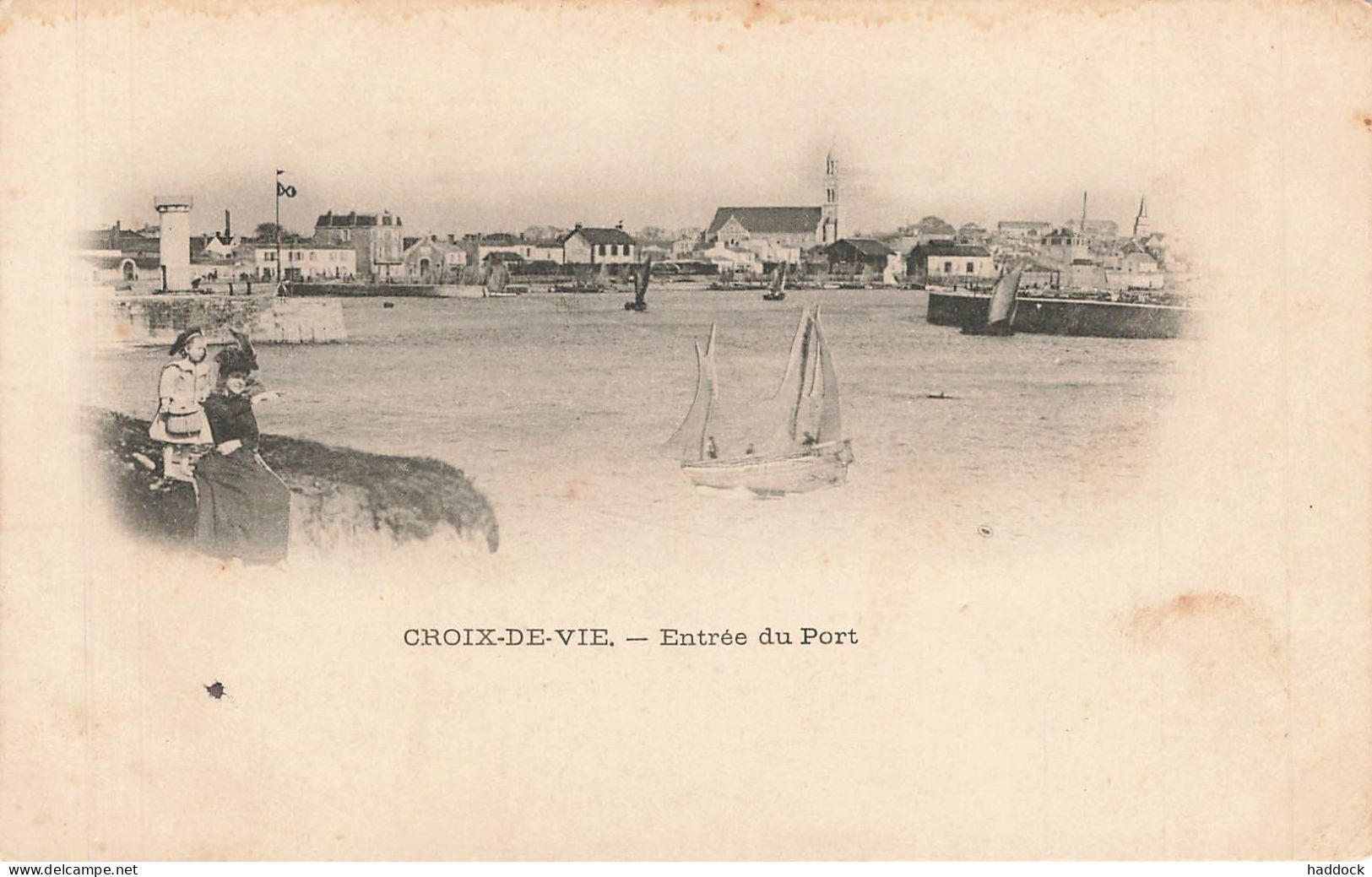 CROIX DE VIE : ENTREE DU PORT - Saint Gilles Croix De Vie