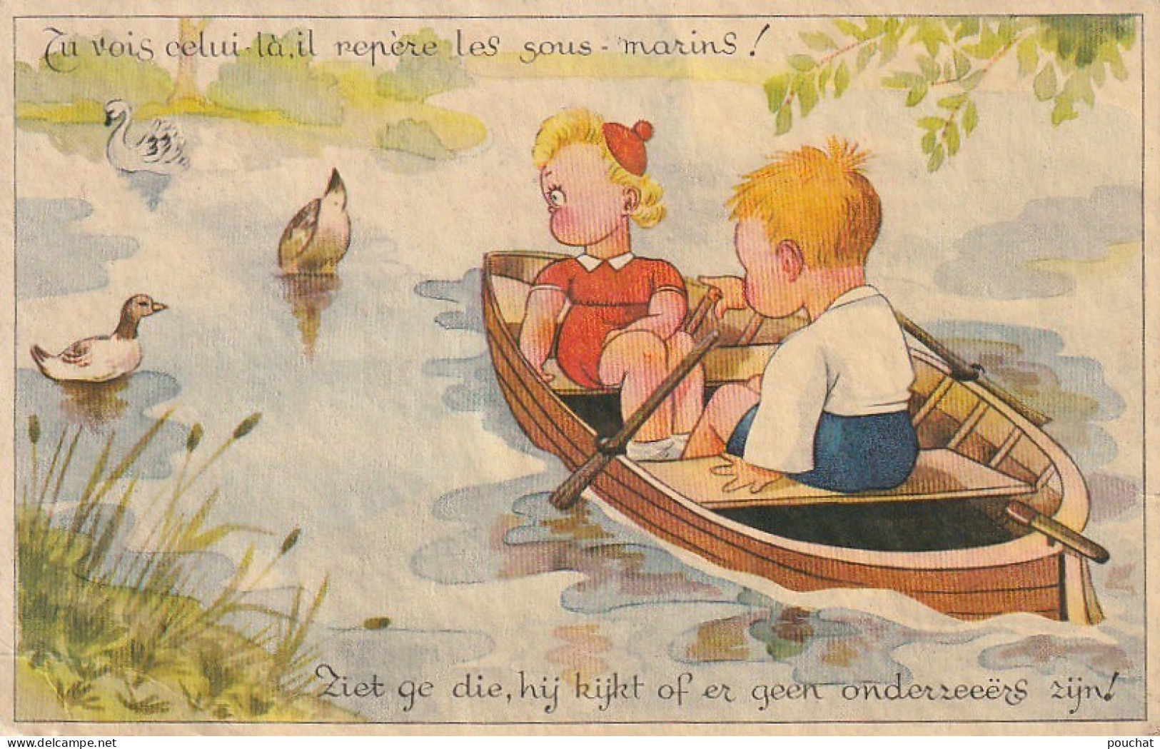 QU 8- " TU VOIS CELUI LA , IL REPERE LES SOUS MARINS ! " - COUPLE D' ENFANTS EN BARQUE AU MILIEU DES CANARDS - 2 SCANS  - Scenes & Landscapes