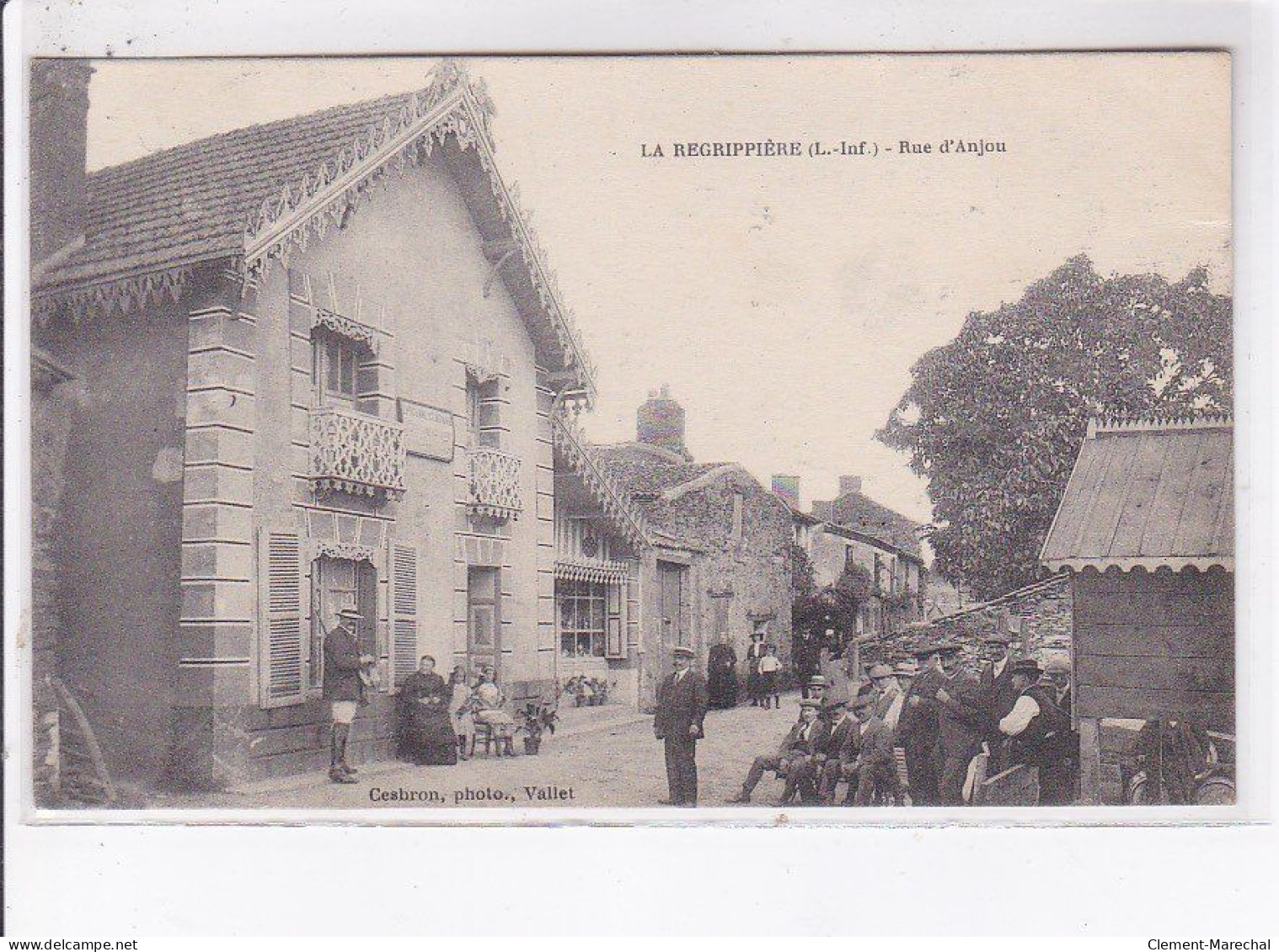 LA REGRIPPIERE: Rue D'anjou - Très Bon état - Andere & Zonder Classificatie