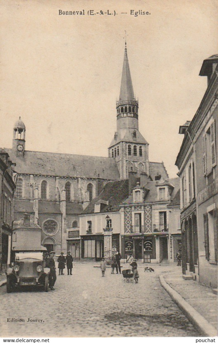 QU II-(28) BONNEVAL - EGLISE - VILLAGEOIS - COMMERCES - AUTOMOBILE - 2 SCANS - Bonneval