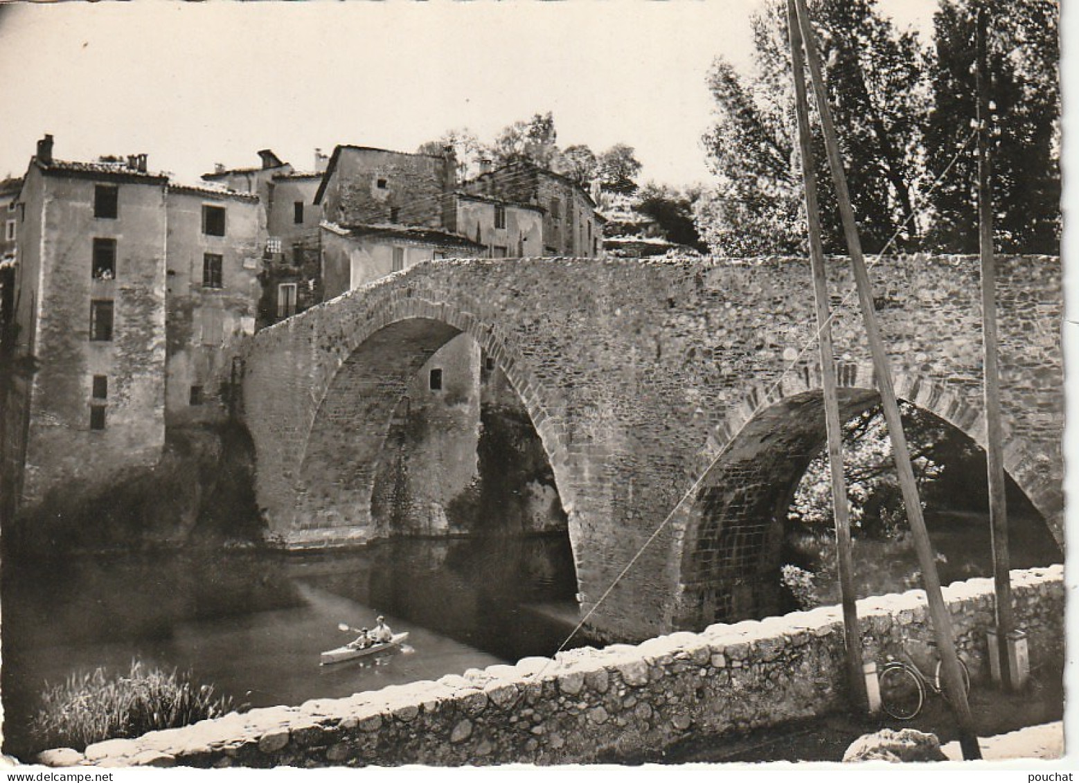 QU 14-(30) LE VIGAN DES CEVENNES - CANOTAGE SOUS LE VIEUX PONT - 2 SCANS - Le Vigan