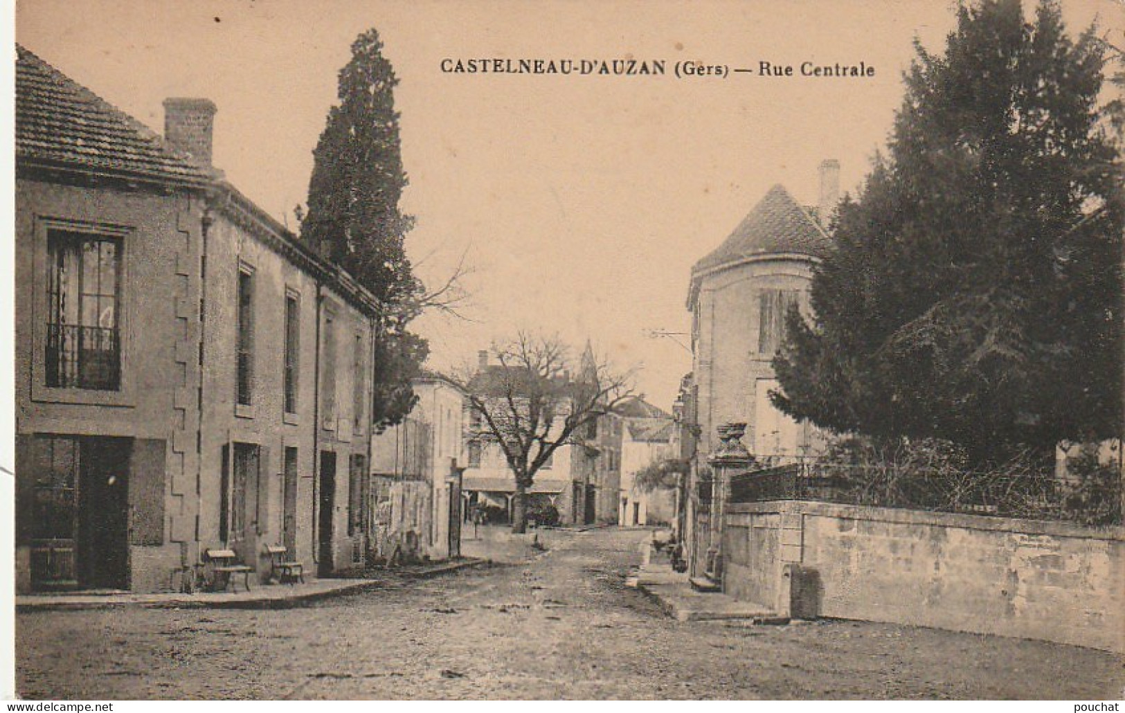 QU 17-(32) CASTELNAU D' AUZAN - RUE CENTRALE - 2 SCANS - Other & Unclassified