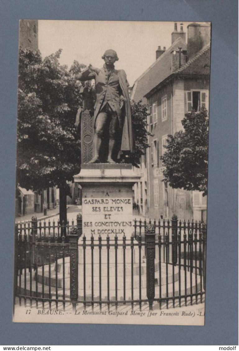 CPA - 21 - Beaune - Le Monument Gaspard Monge - Circulée - Beaune