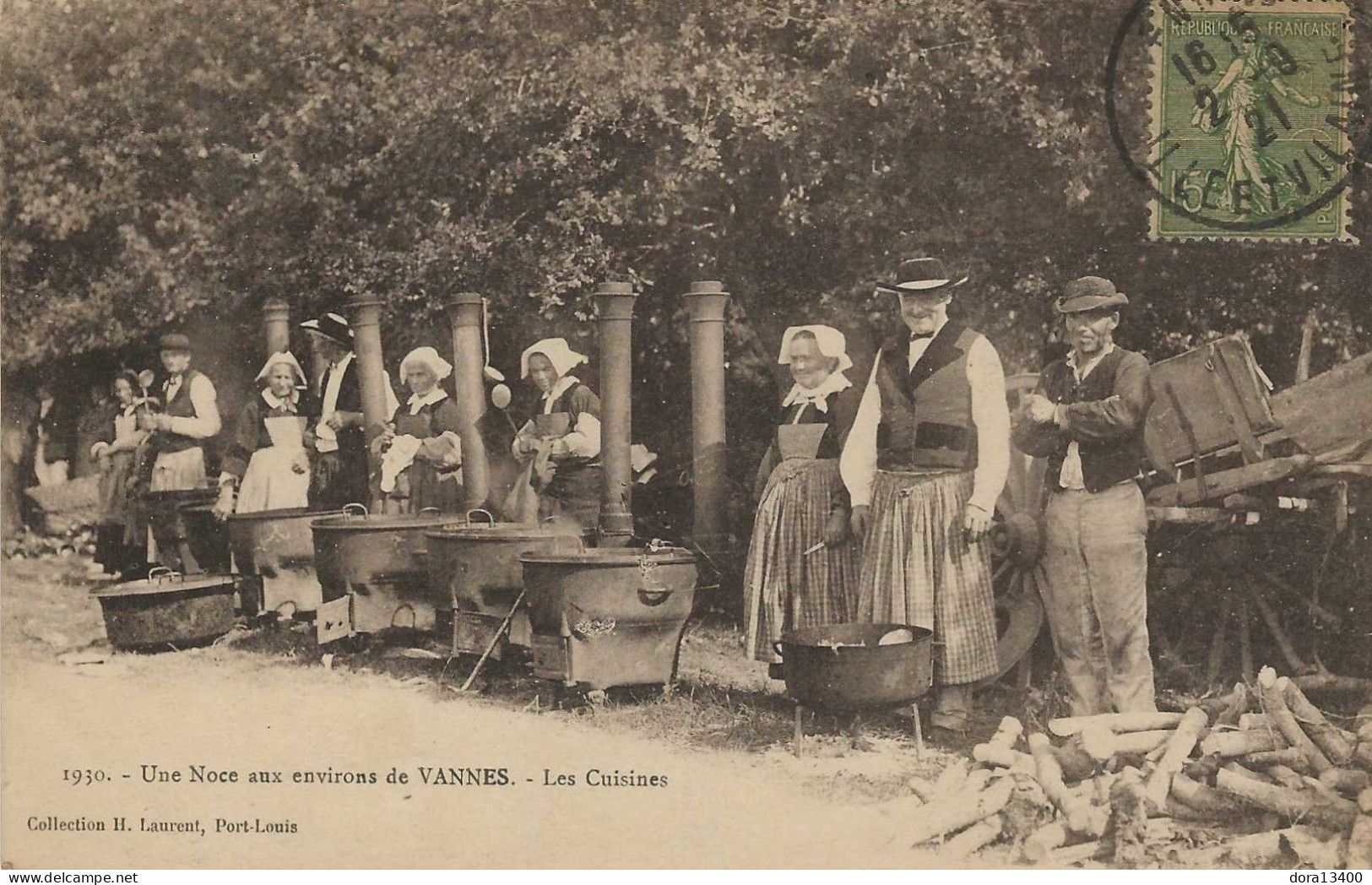 CPA56- VANNES- Une Noce- Les Cuisines - Vannes