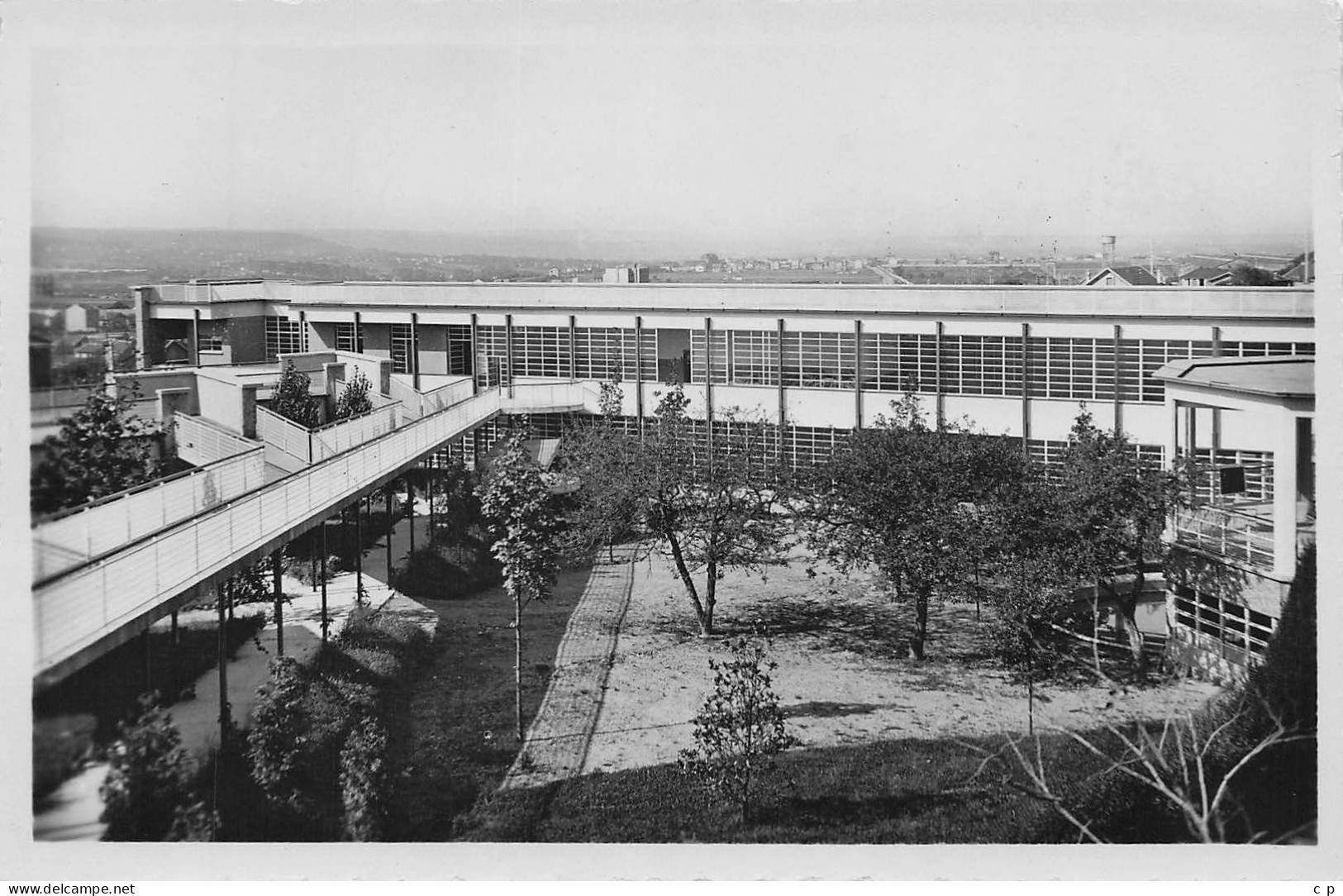 Suresnes  - Ecole De Plein Air - Vue Generale  -  CPSM °J - Suresnes