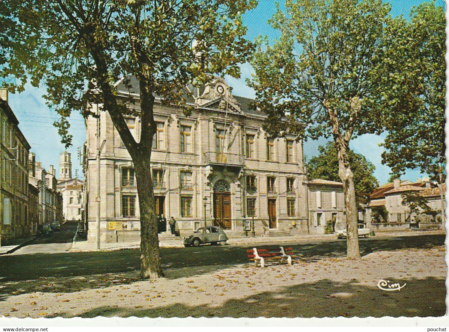 QU 24-(33) PAUILLAC - L' HOTEL DE VILLE - CARTE COULEURS - 2 SCANS - Pauillac
