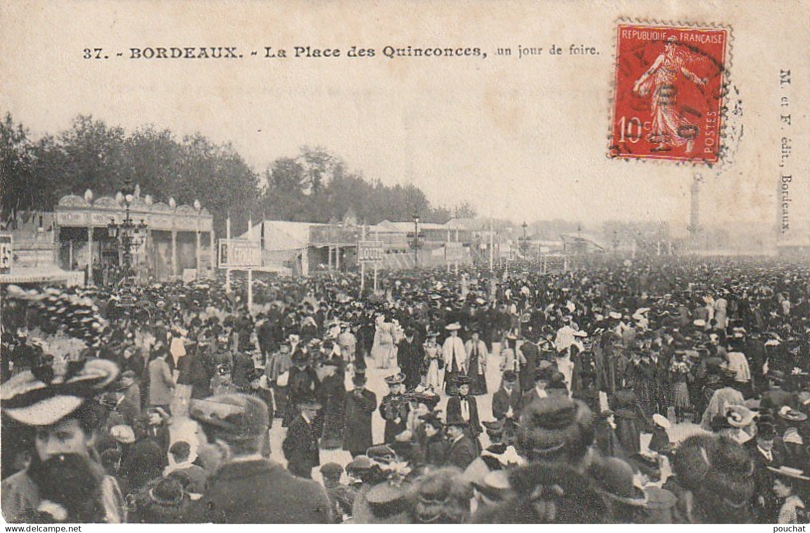 QU 26 -(33) BORDEAUX - LA PLACE DES QUINCONCES , UN JOUR DE FOIRE - ANIMATION  - 2 SCANS - Bordeaux