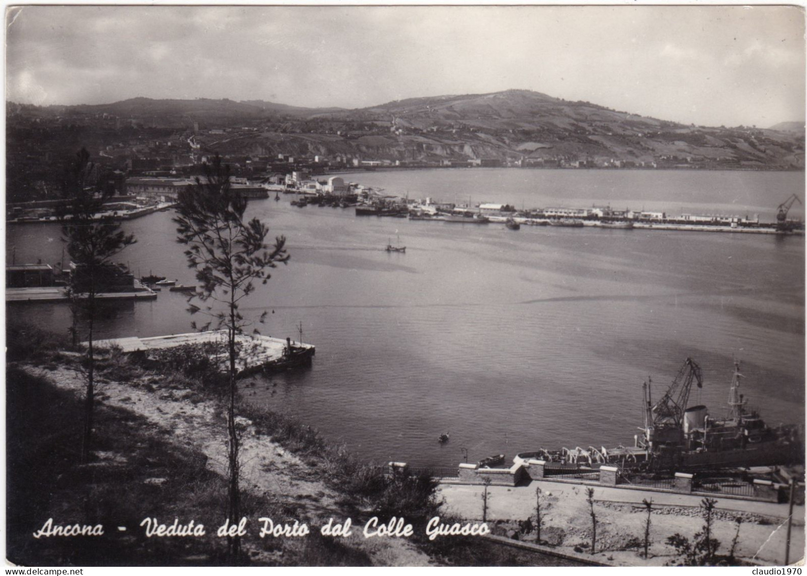 ANCONA - CARTOLINA - VEDUTA DEL PORTO DAL COLLE GUASCO - VIAGGIATA PER CORNIGLIO (PARMA) - 1952 - Ancona