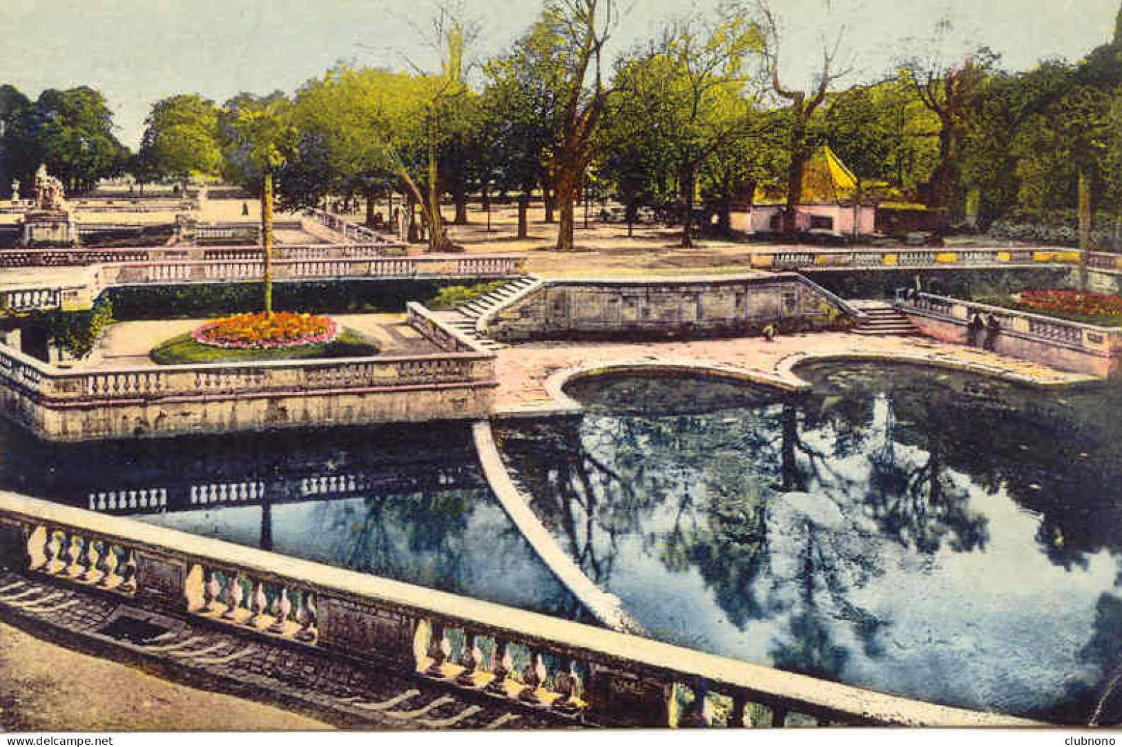 CPA -NIMES - JARDIN DE LA FONTAINE(BELLE CARTE COULEUR) - Nîmes