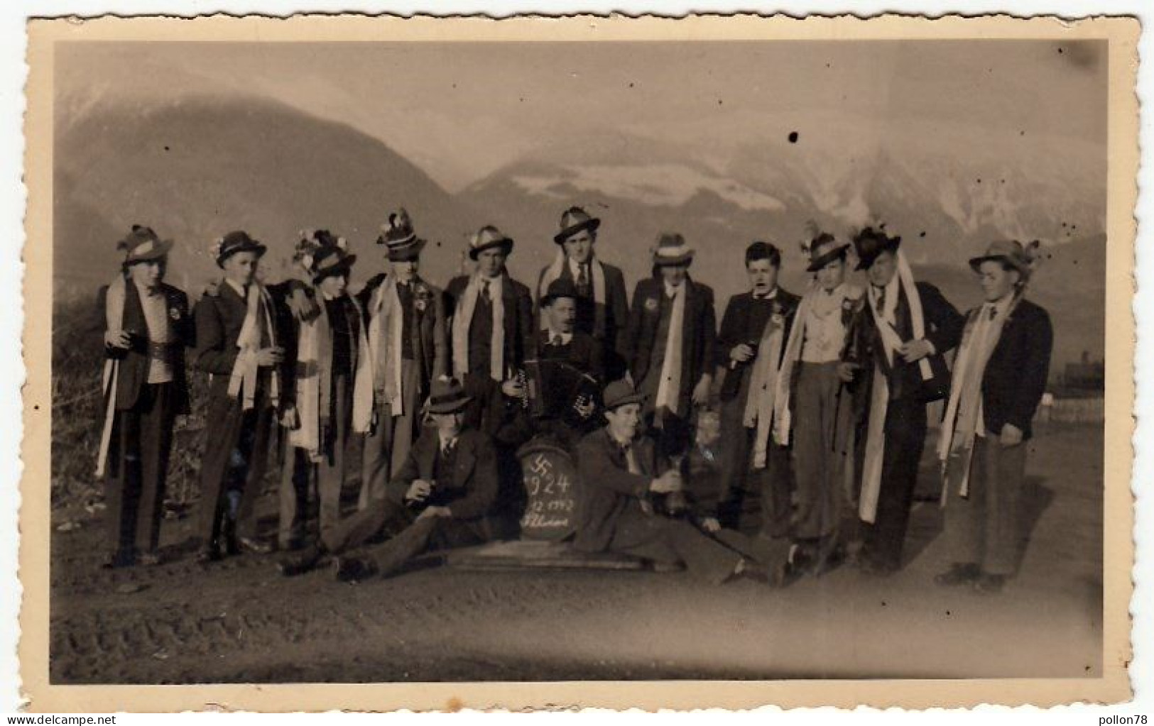 FOTOGRAFIA - MILITARI - COSCRITTI 1924 - TEDESCHI - 1942 - ERA NAZISTA - Vedi Retro - Formato Cm. 13,5 X 8,5 Circa - War, Military