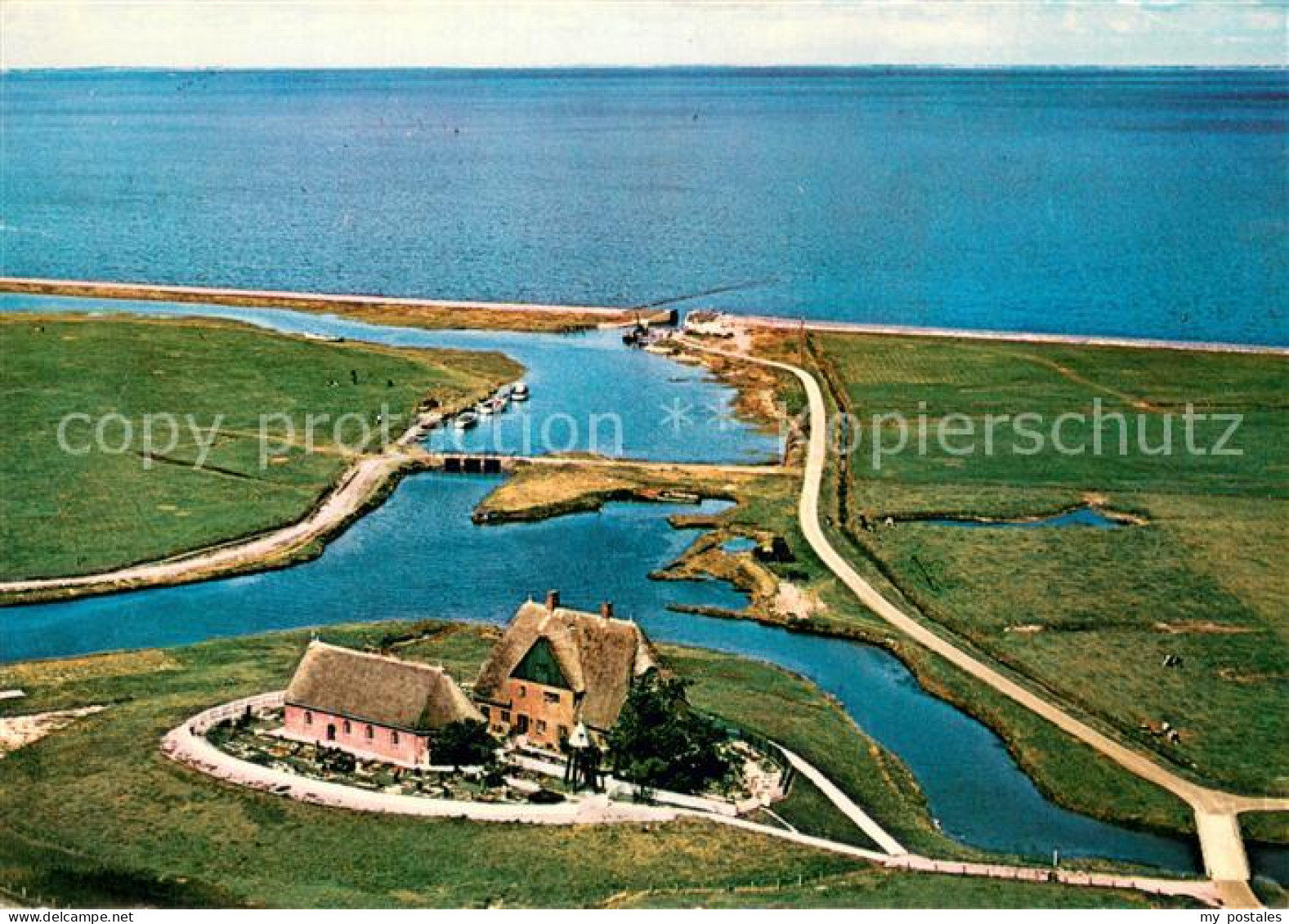 73723536 Hallig Hooge Kirchwarft Fliegeraufnahme Hallig Hooge - Other & Unclassified