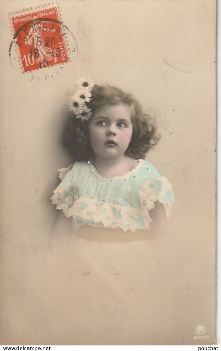 RE 15- LOT DE 2 CARTES PHOTOS - PORTRAITS DE FILLETTE : CURIEUSE , PENSIVE - 4 SCANS - Abbildungen