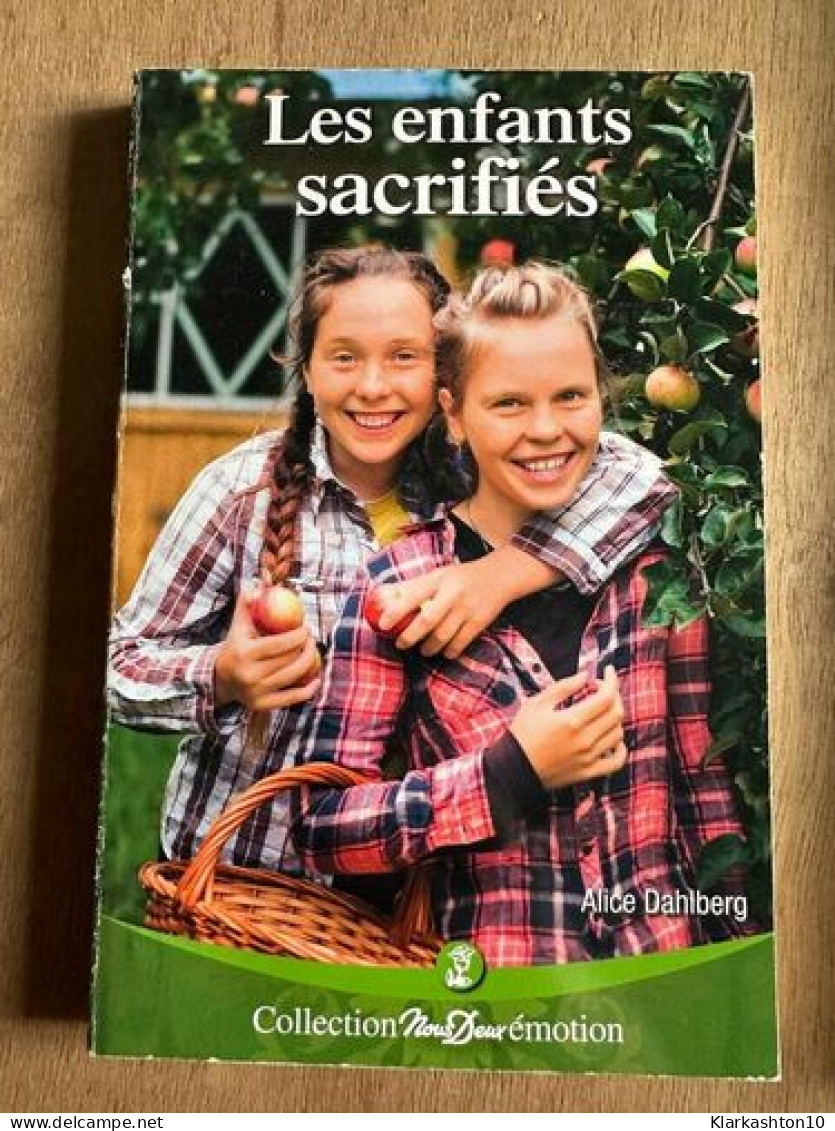 Les Enfants Sacrifiés - Andere & Zonder Classificatie