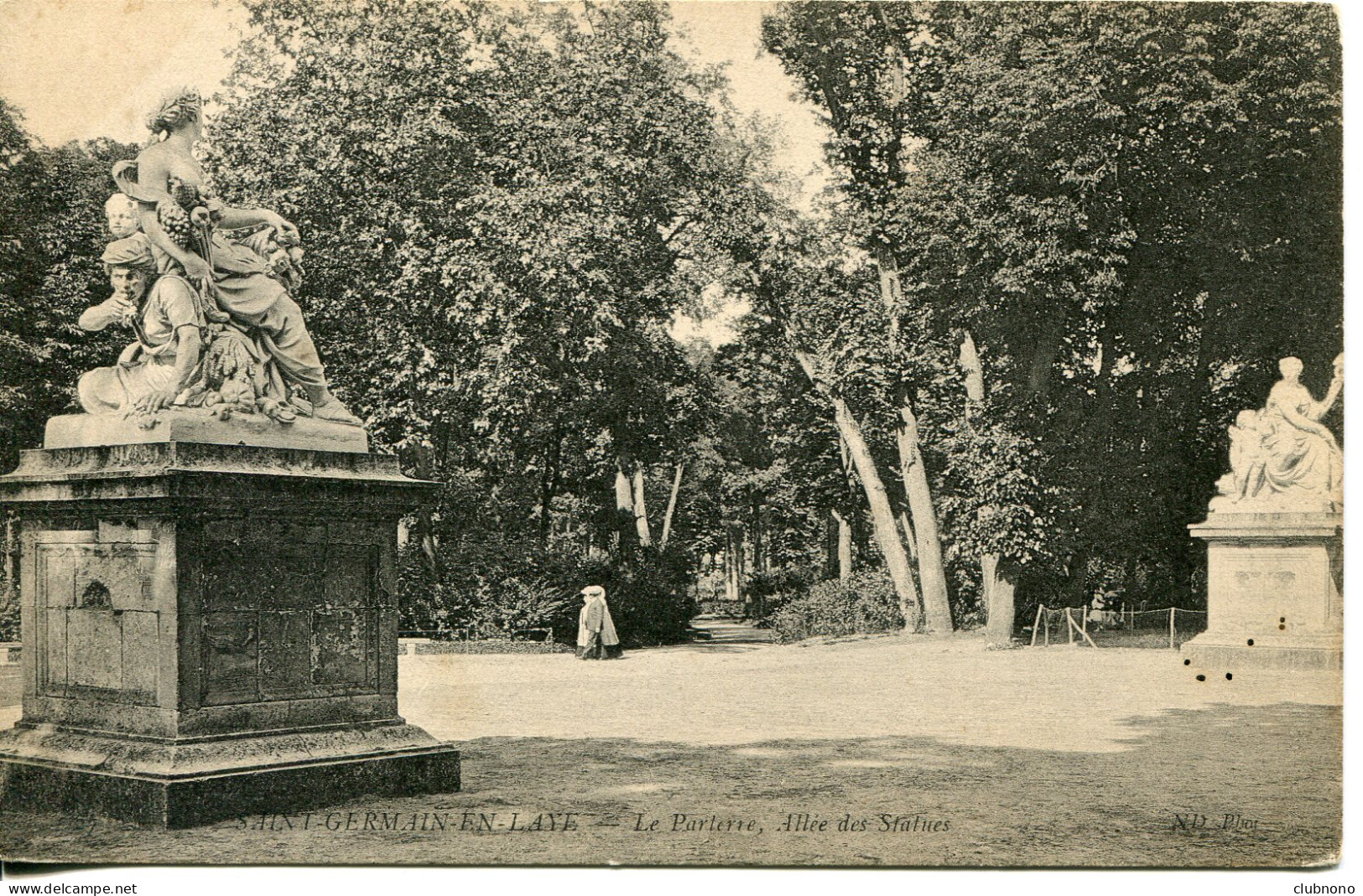 CPA -  SAINT-GERMAIN-EN-LAYE - LE PARTERRE - ALLEE DES STATUES - St. Germain En Laye (Château)