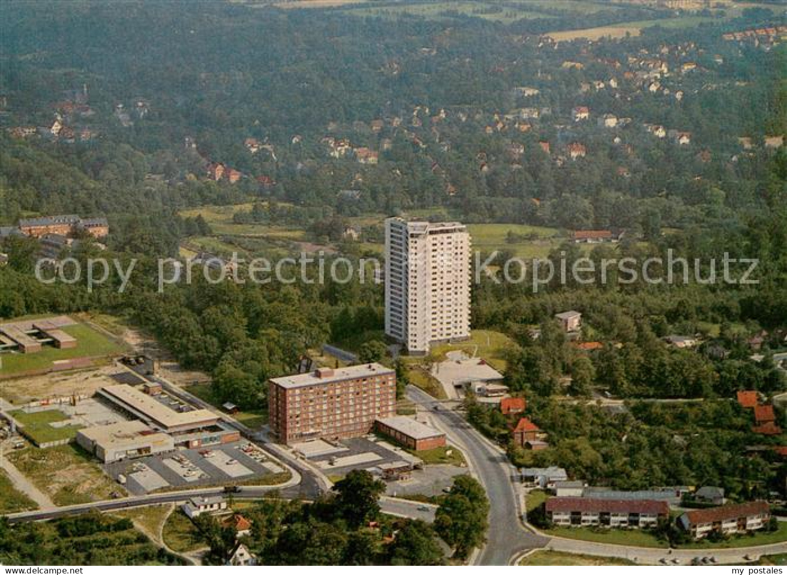 73723451 Reinbek Fliegeraufnahme Mit Hochhaus Und Ladenzentrum Reinbek - Reinbek