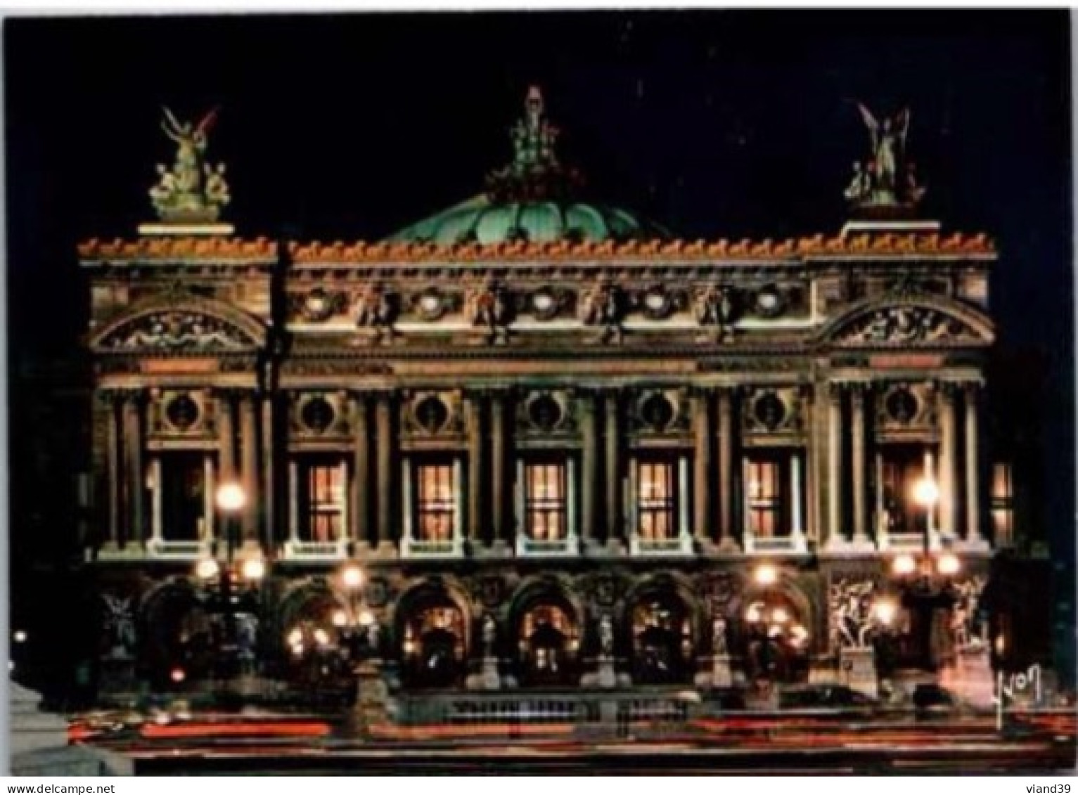 PARIS. -  L'Opéra Illuminé. . .    Non Circulée - Other Monuments