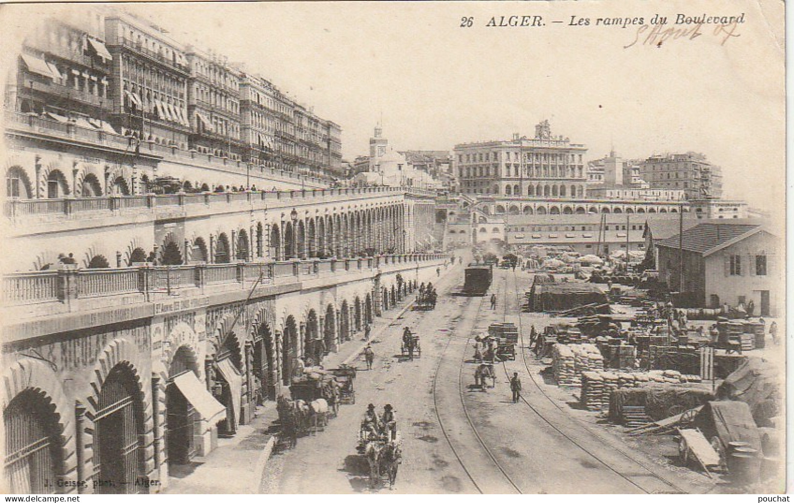 RE 23- (ALGERIE) ALGER - LES RAMPES DU BOULEVARD - ANIMATION - 2 SCANS - Algerien