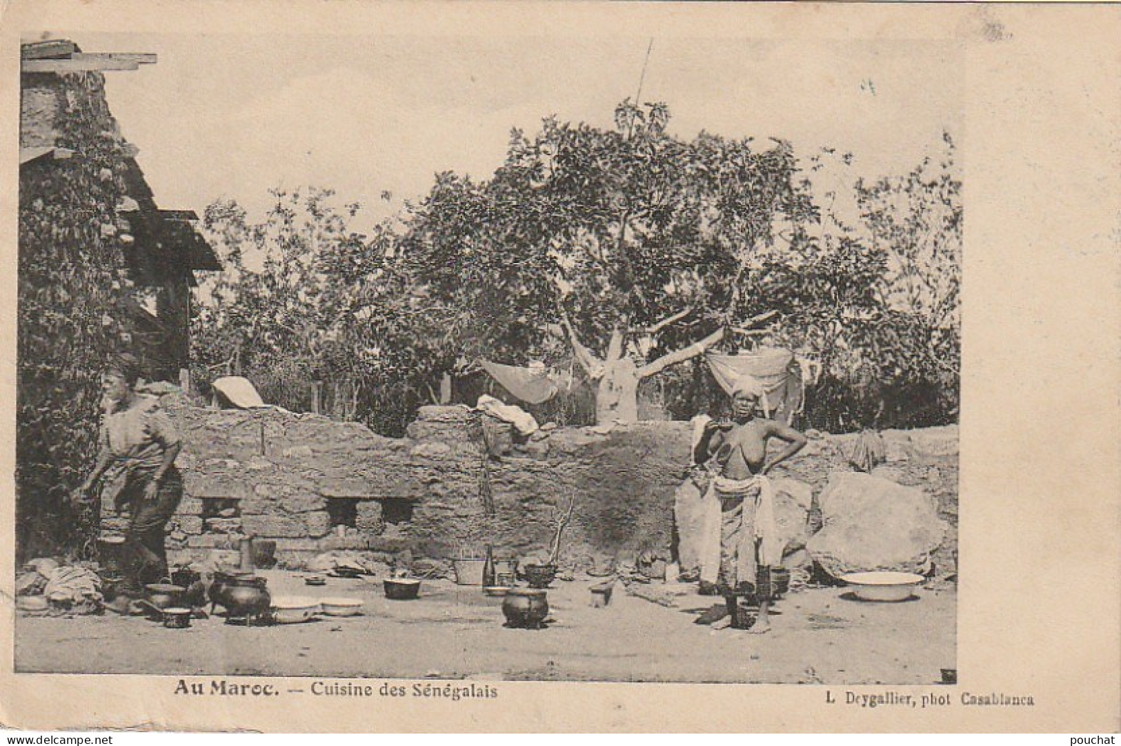 RE 24- (MAROC) CUISINE DES SENEGALAIS - FEMMES - PHOTO DEYGALLIER , CASABLANCA - TAMPON TIRAILLEURS SENEGALAIS - 2 SCANS - Sonstige & Ohne Zuordnung