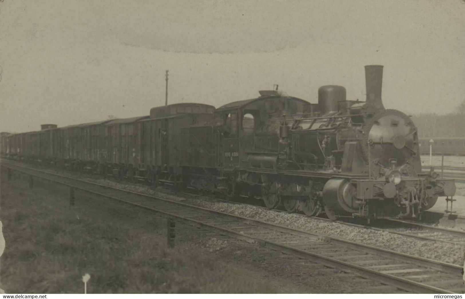 Locomotive, Prise De Guerre - Armistice 14-18, Ancienne G7-2 Série 4-1084 - Photo L. Hermann - Treni