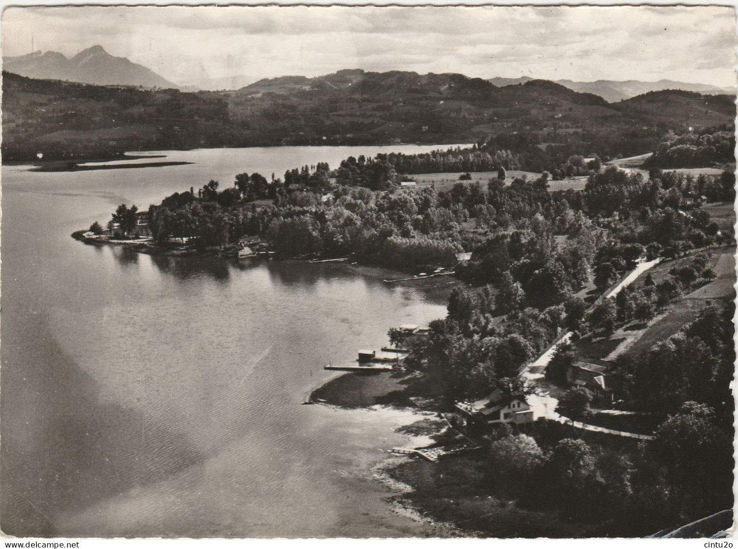 Savoie.  Le Lac D' Aiguebelette à Saint-Alban  De Montbel.  Vue Aérienne. - Aiguebelle