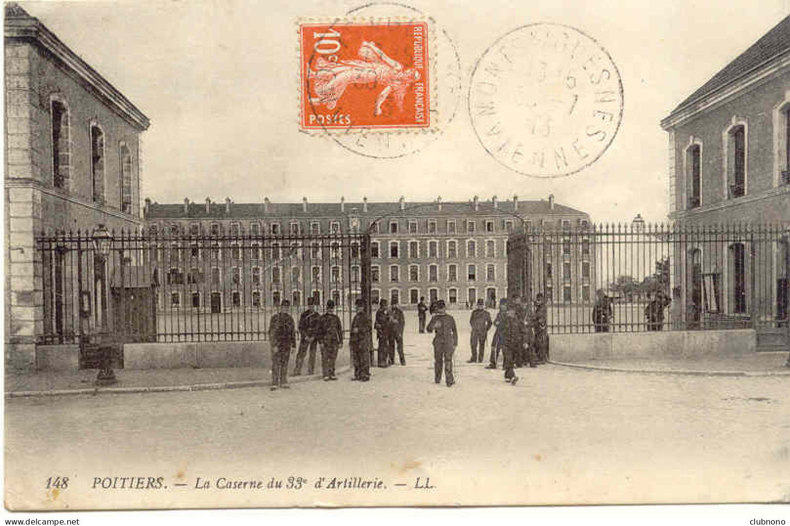 CPA -POITIERS - CASERNE DU 33ème ARTILLERIE - Poitiers