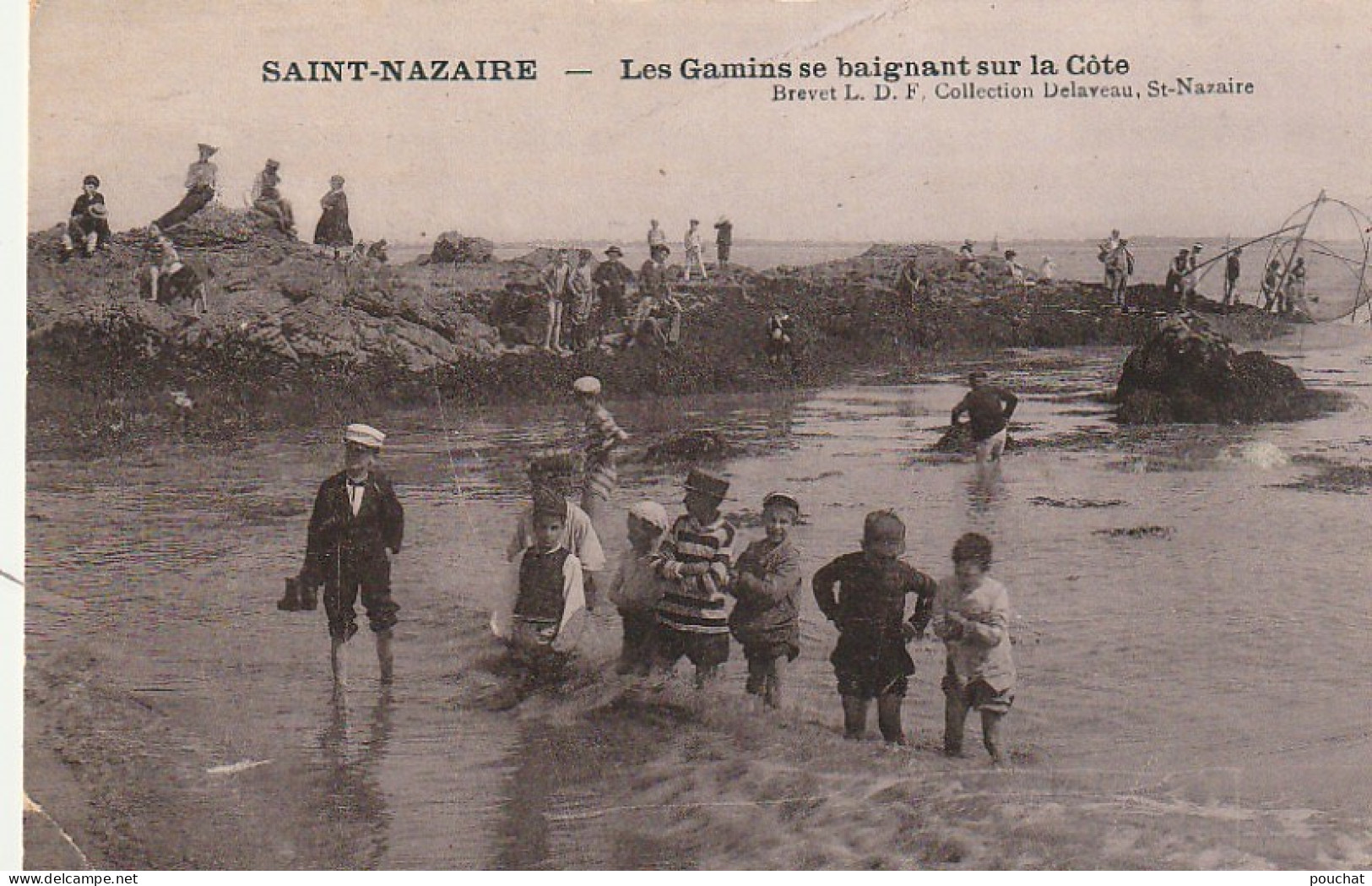 SO 5-(44) SAINT NAZAIRE - LES GAMINS SE BAIGNANT SUR LA COTE - PECHEURS - 2 SCANS - Saint Nazaire