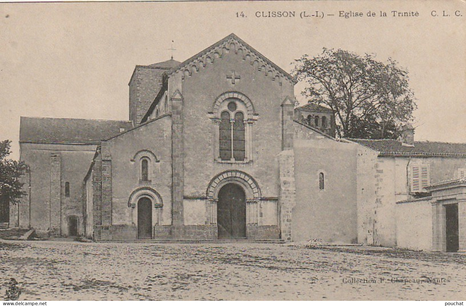 SO 5-(44) CLISSON - EGLISE DE LA TRINITE - 2 SCANS - Clisson