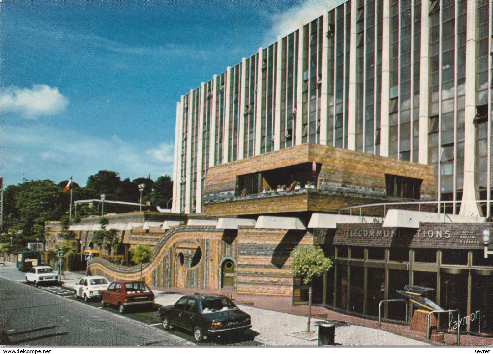 CLICHY SUR SEINE . - Place Des Maryrs De L'Occupation. CPM - Clichy