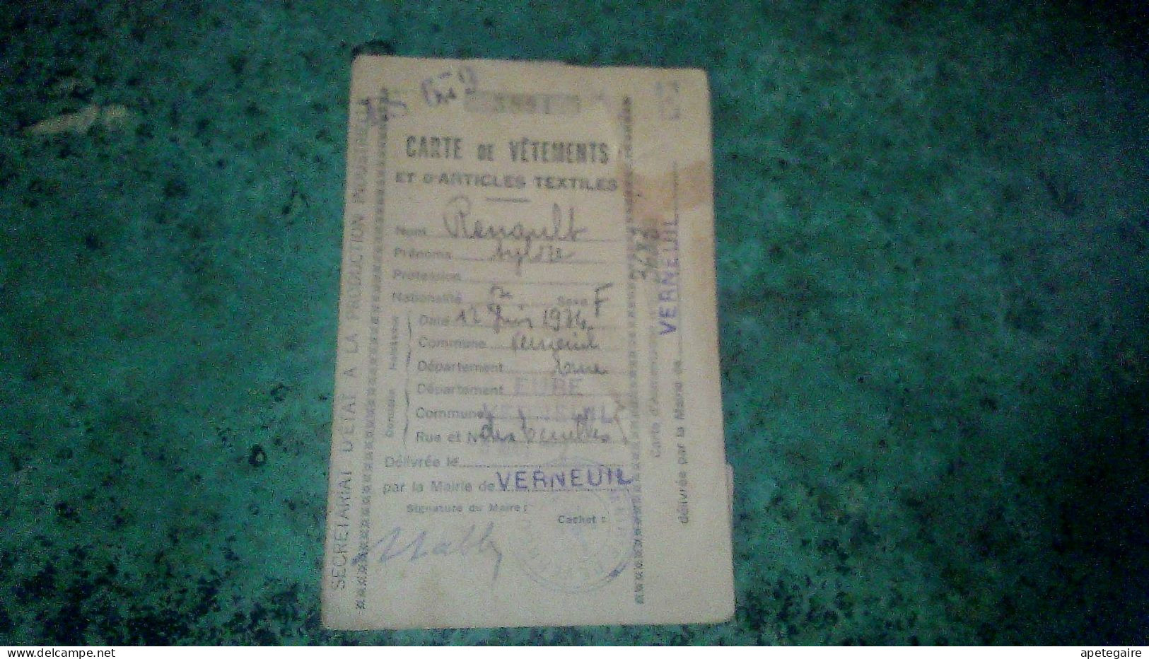 Ville De Verneuil Vieux Papier Carte De Rationnement Avec Tickets Pour Des Vêtements 1944 - Zonder Classificatie