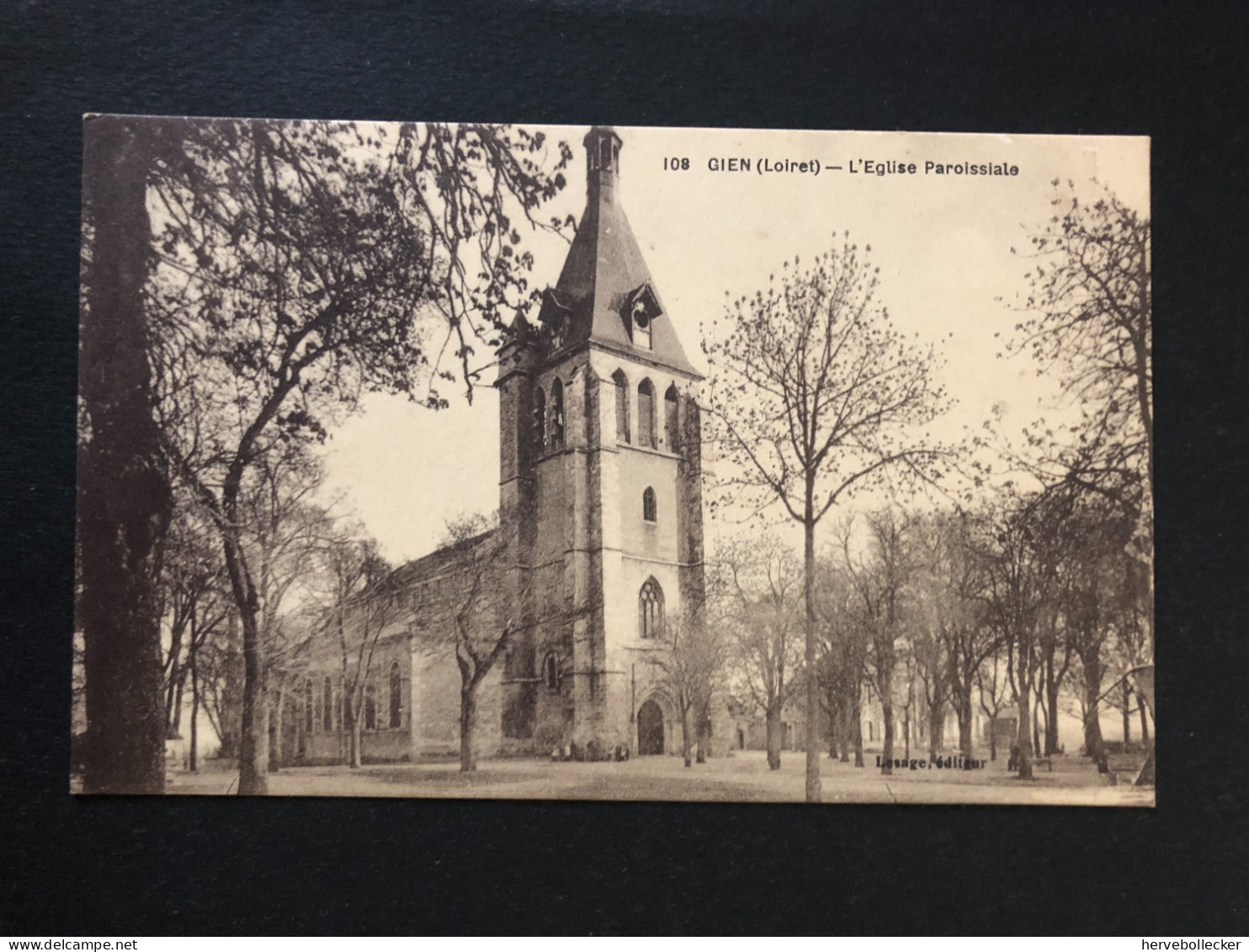 Gien - L'église - 45 - Gien