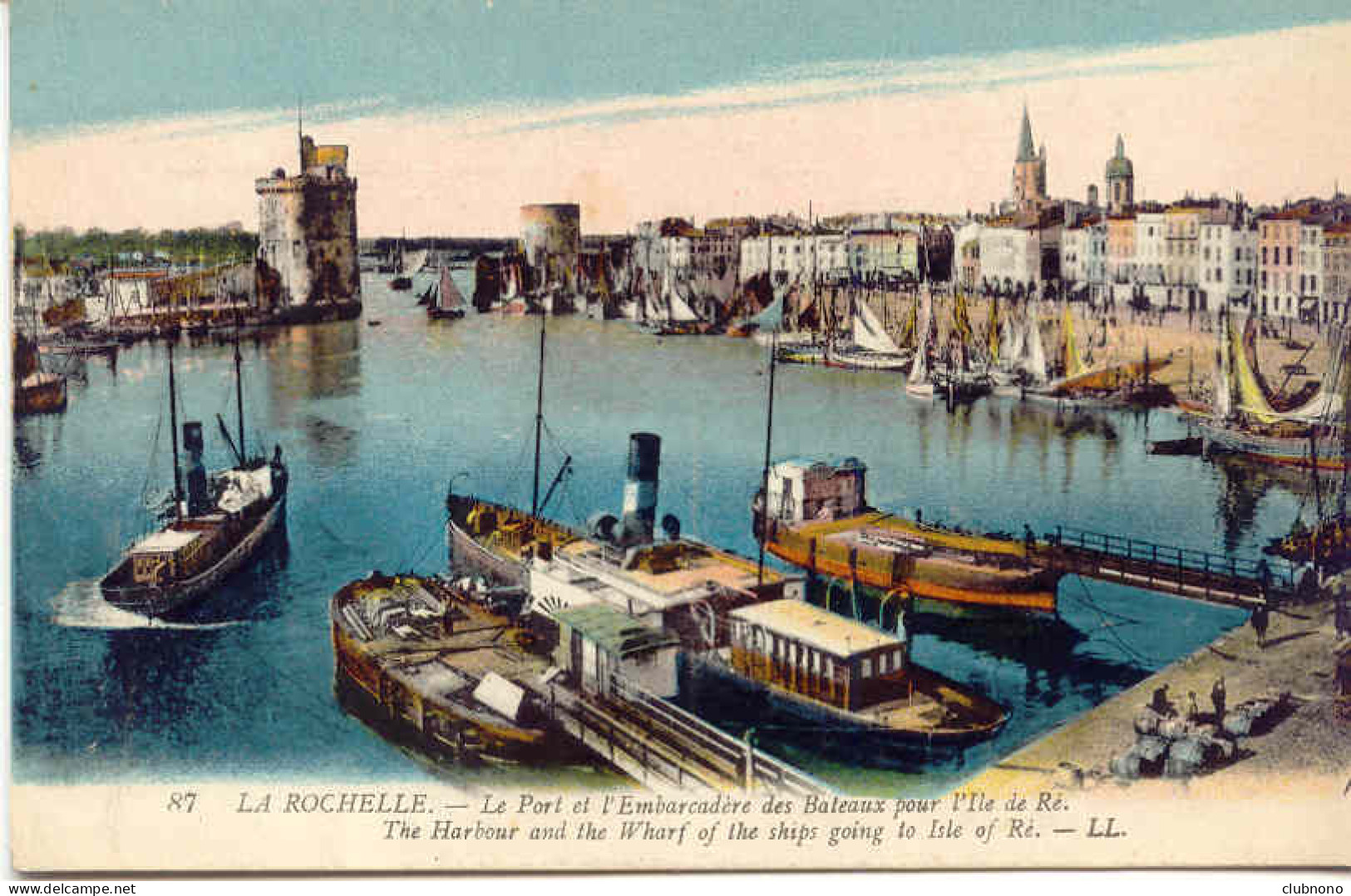 CPA -LA ROCHELLE - PORT ET EMBARCADERE DES BATEAUX POUR L'ILE DE RE - La Rochelle