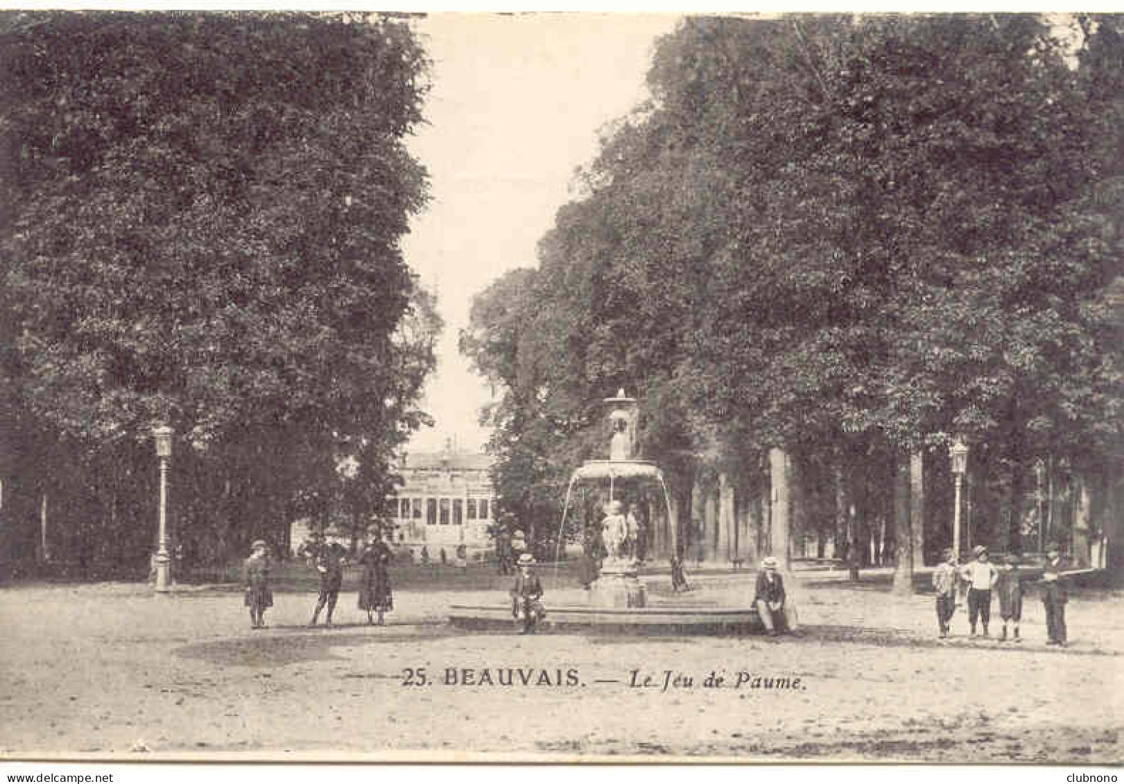 CPA - BEAUVAIS - LE JEU DE PAUME (IMPECCABLE) - Beauvais