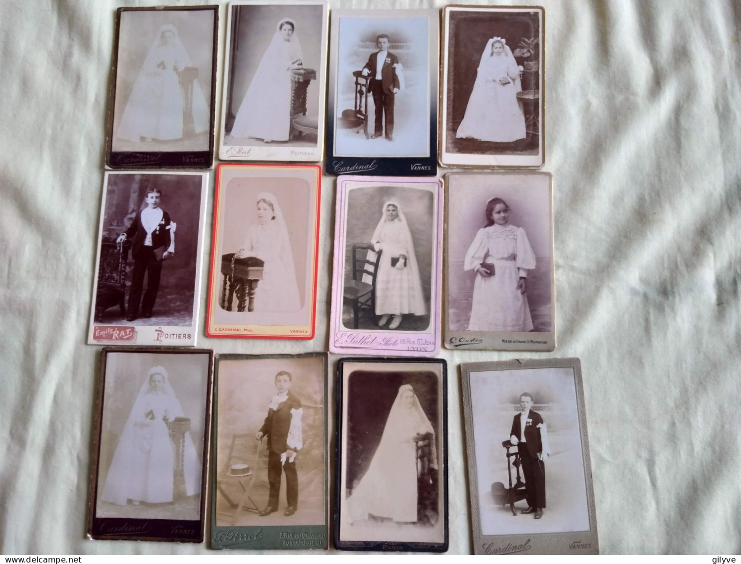 Lot De 12 Photos CDV De Communion.  ( N.7) - Anonyme Personen